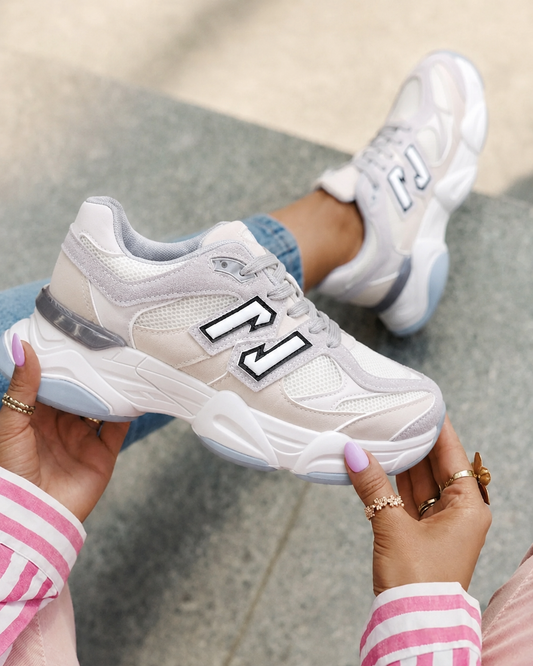 11 Off Bianco Sneaker