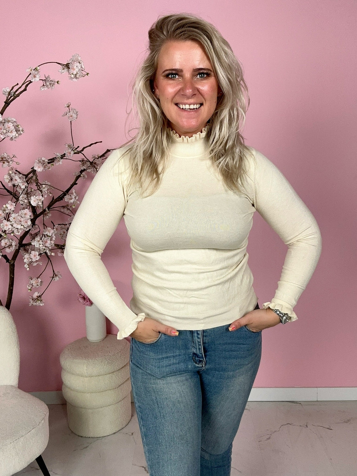 Roessel Top
