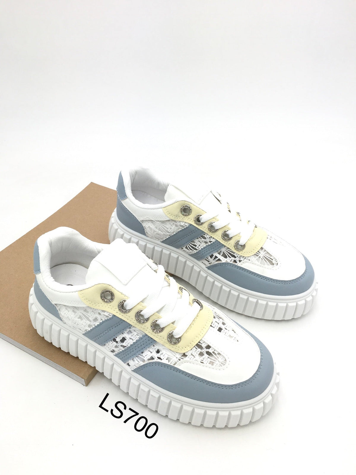 Tiny Blu Sneaker