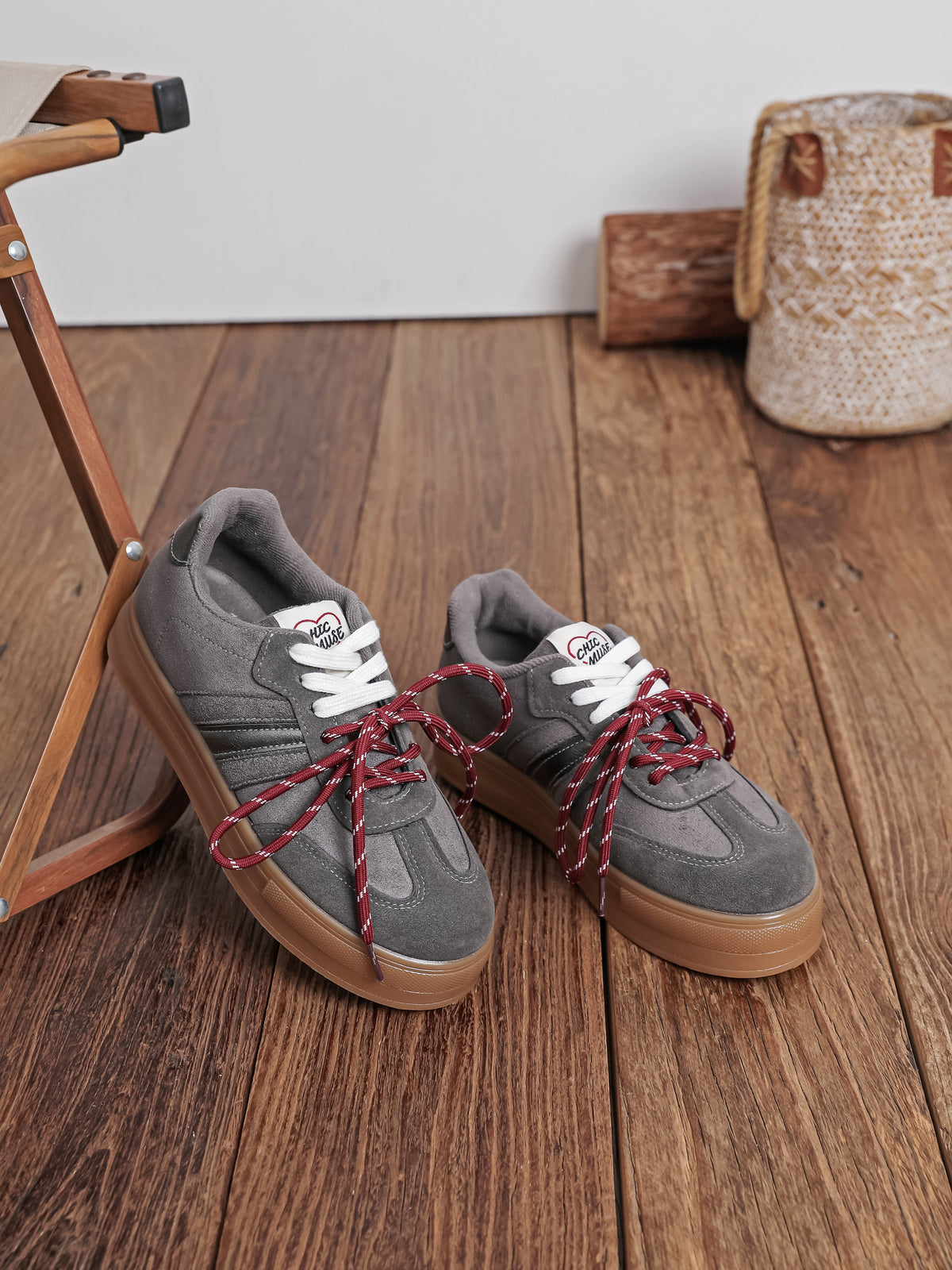Noeme Grey Sneaker
