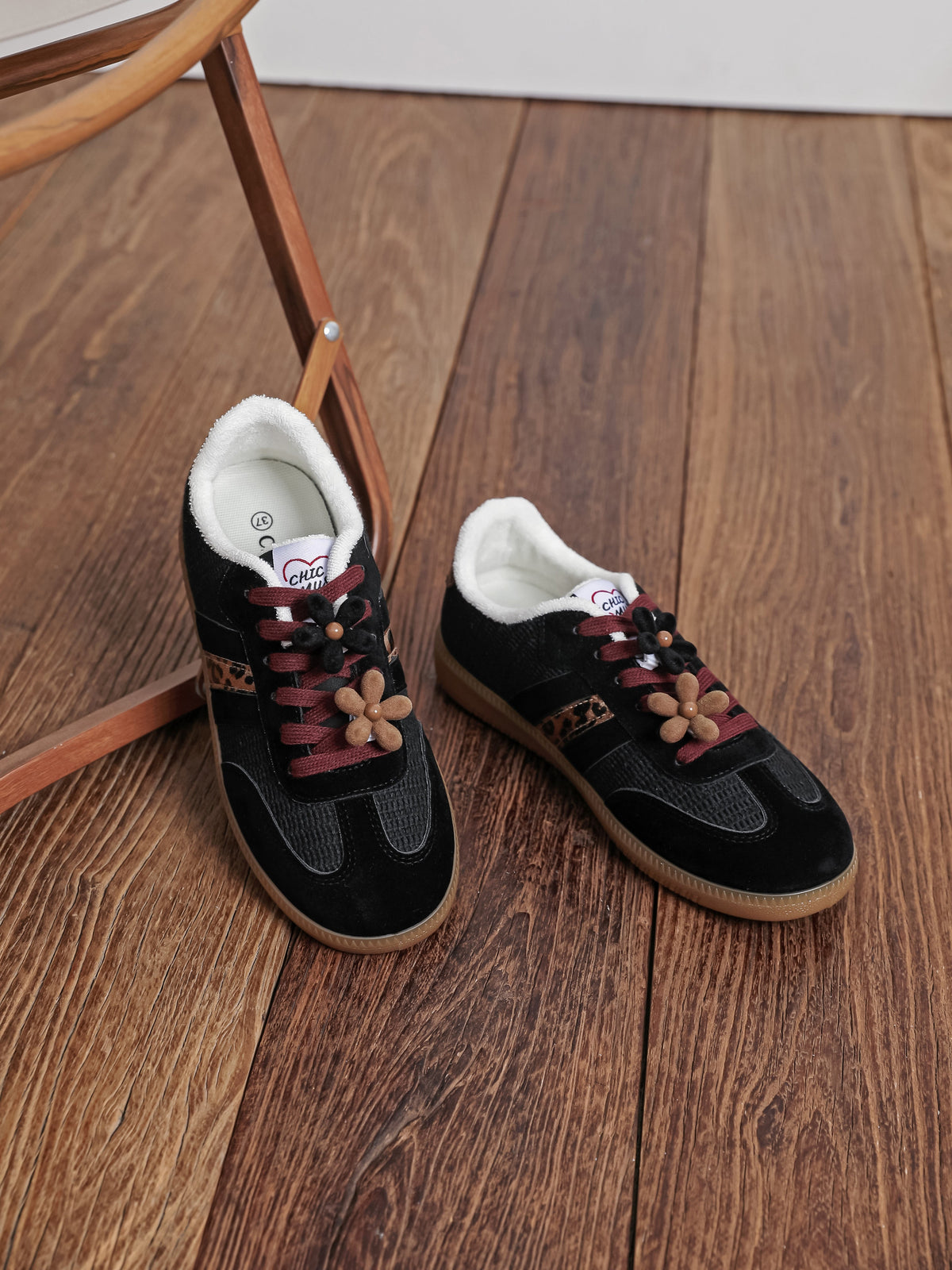 Joany Nero Sneaker