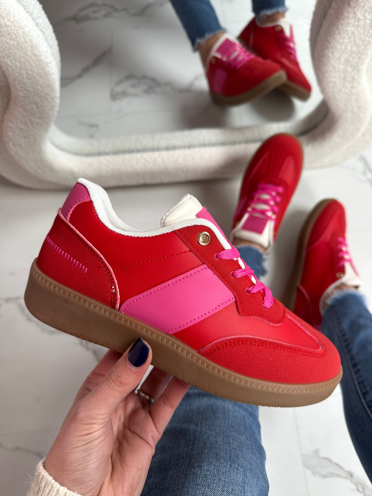 Mayron Red Sneaker