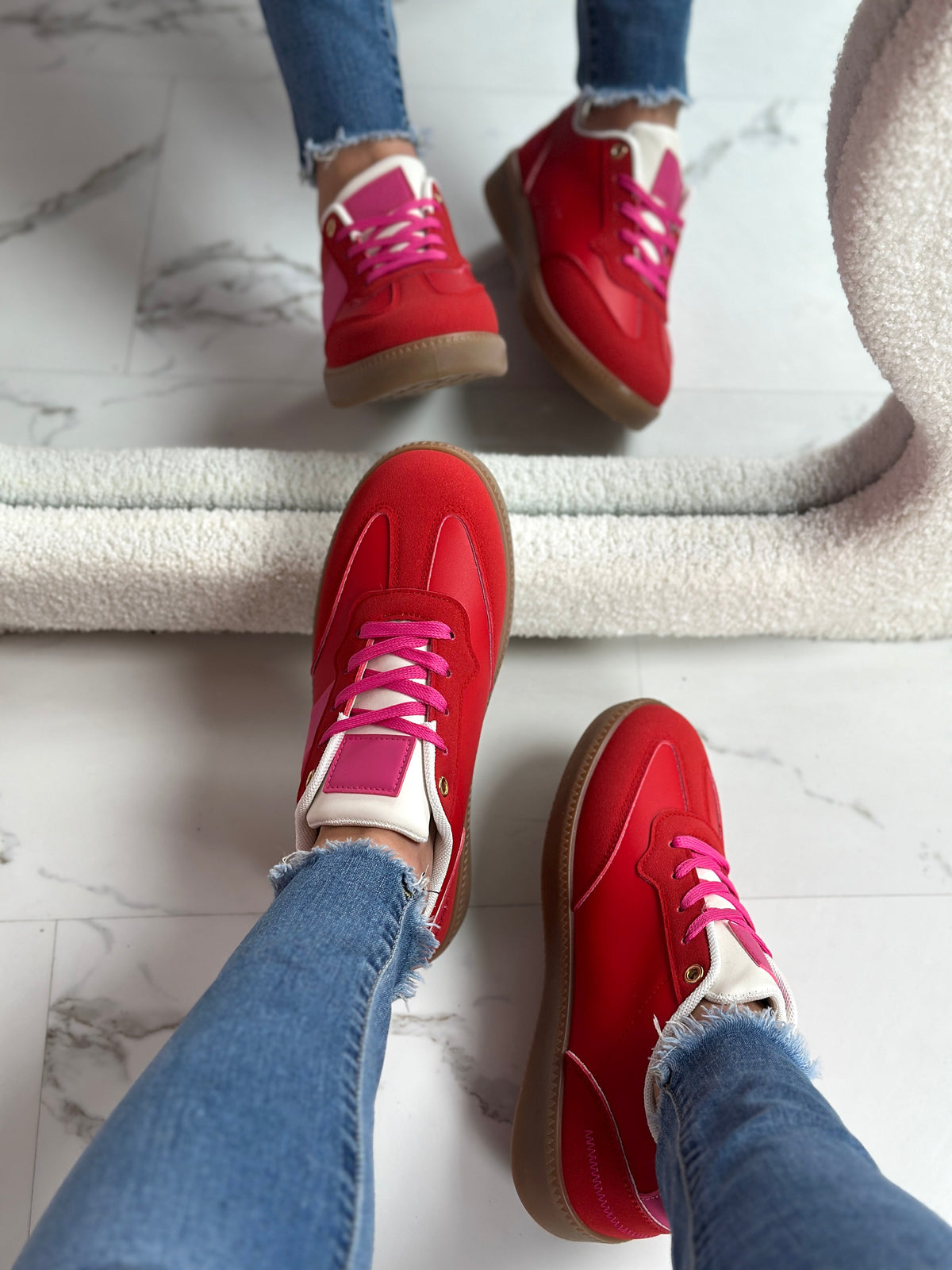 Mayron Red Sneaker