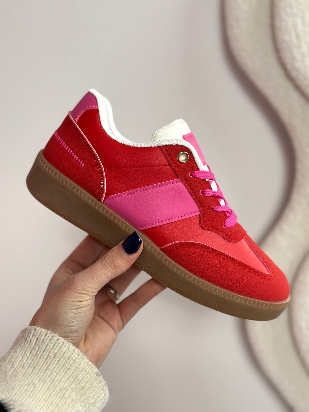 Mayron Red Sneaker