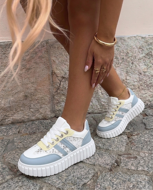 Tiny Blu Sneaker